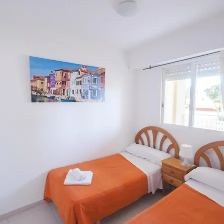 Homeincalpe La Reina Appartamento